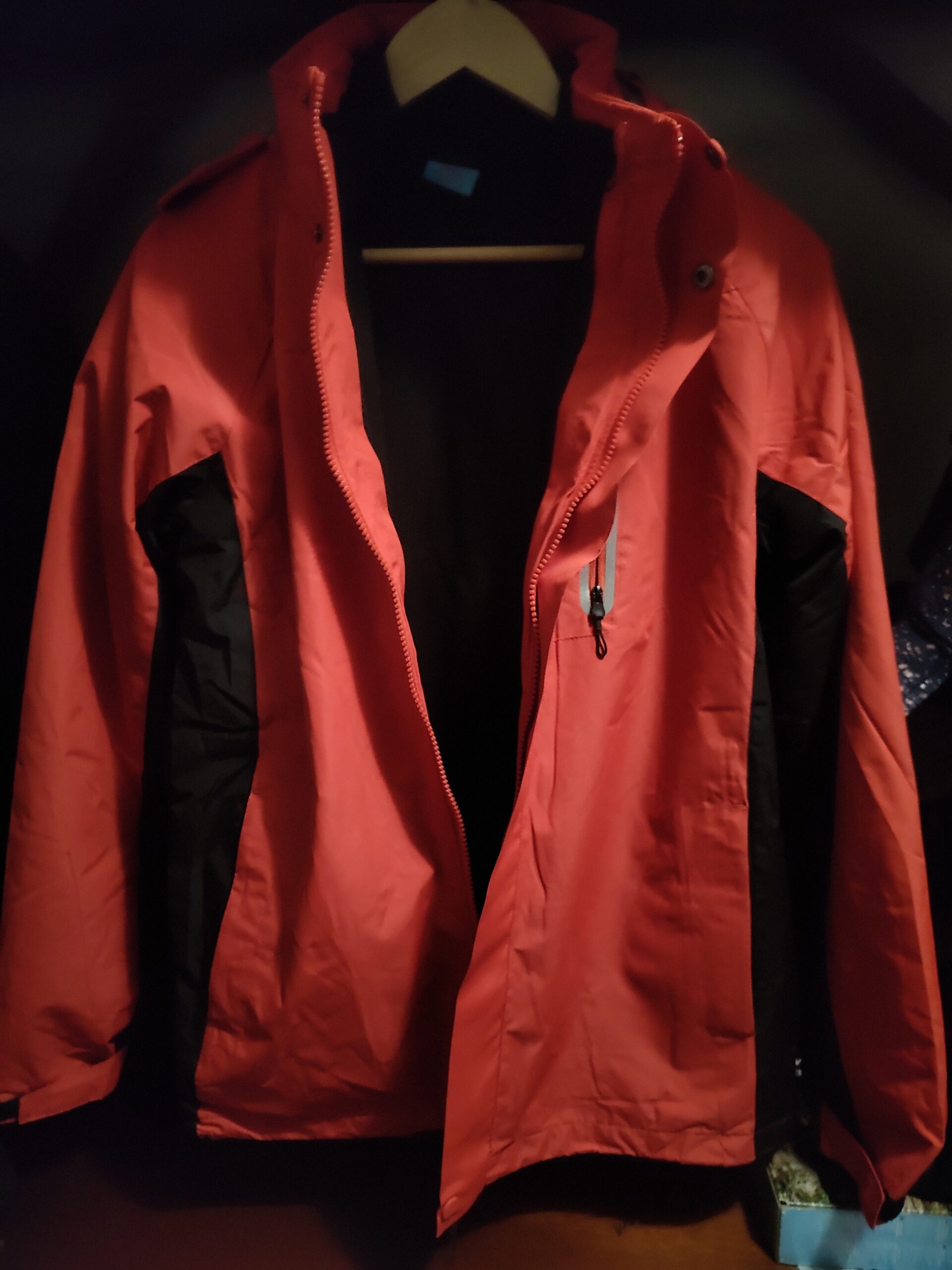 Campera Roja Impermeable con Polar Desmontable Hombre L - Image 4